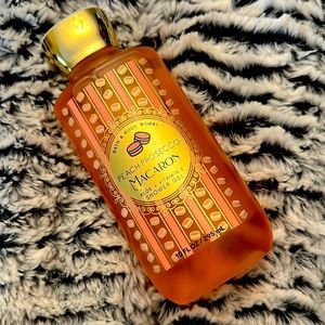 Bath and Body works shower gel